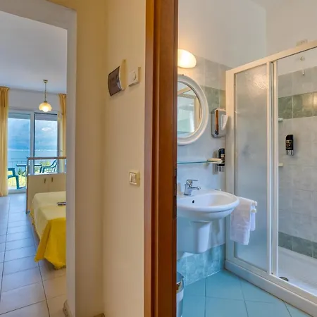 Casa Piantoni * Limone sul Garda